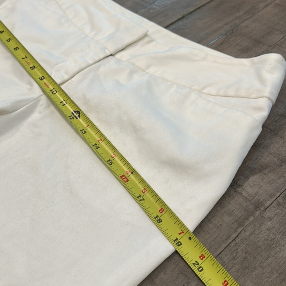 Worthington Modern Fit White Capris Comfortable and Versatile Women's Size 8 - Picture 9 of 10